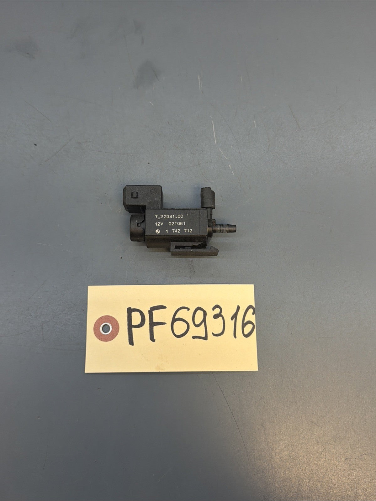1996-2005 BMW E36 E46 323 325 328 330 M3 Electric Solenoid Vacuum Valve 1742712