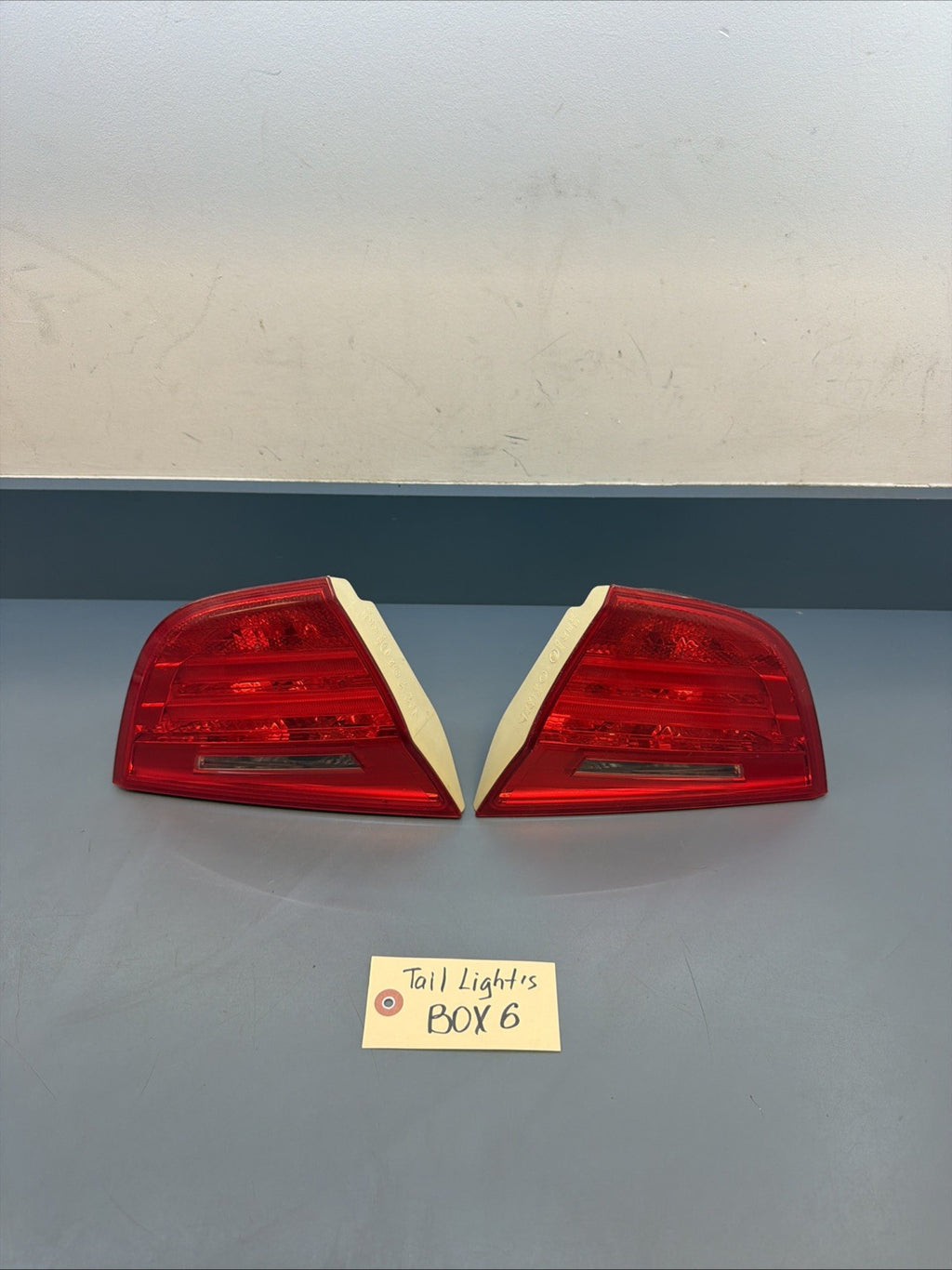 09-11 BMW E90 M3 335 328 Left And Right Inner Trunk Tail Light  7289427 7289428