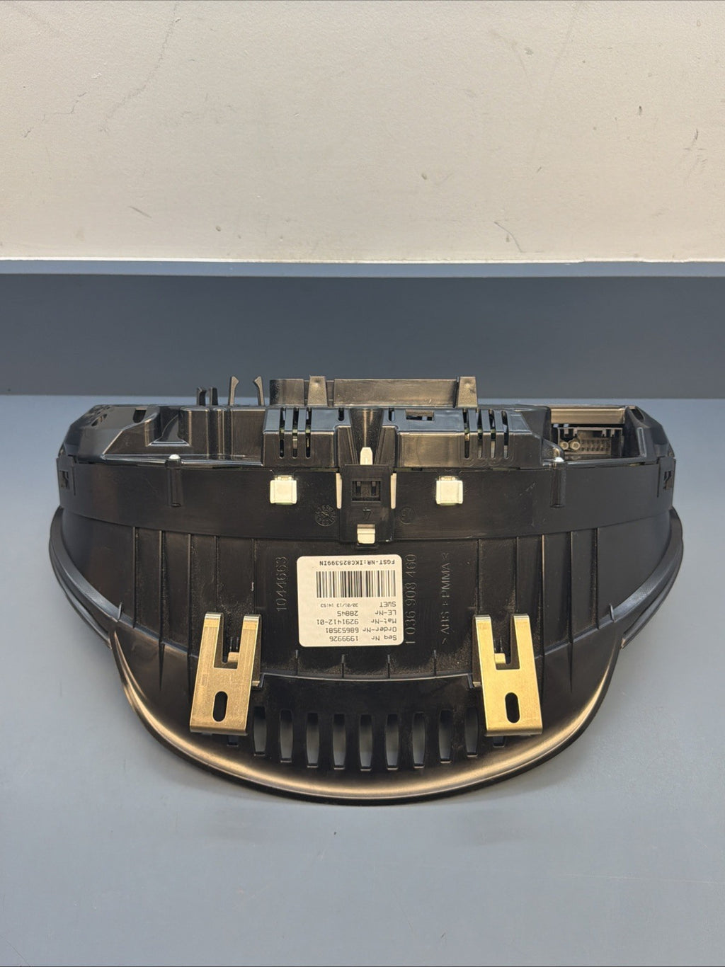11-13 BMW F10 550i  Dashboard Instrument Gauge Cluster Speedometer 9291412