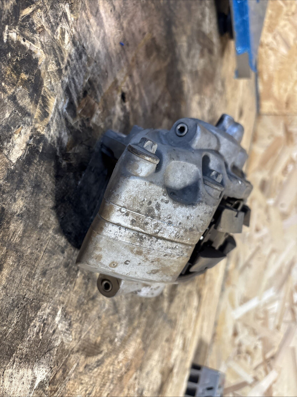 2013+ 2 3 4 F30 F32 328i 430i X Drive BMW BREMBO OEM Front Right Brake Caliper