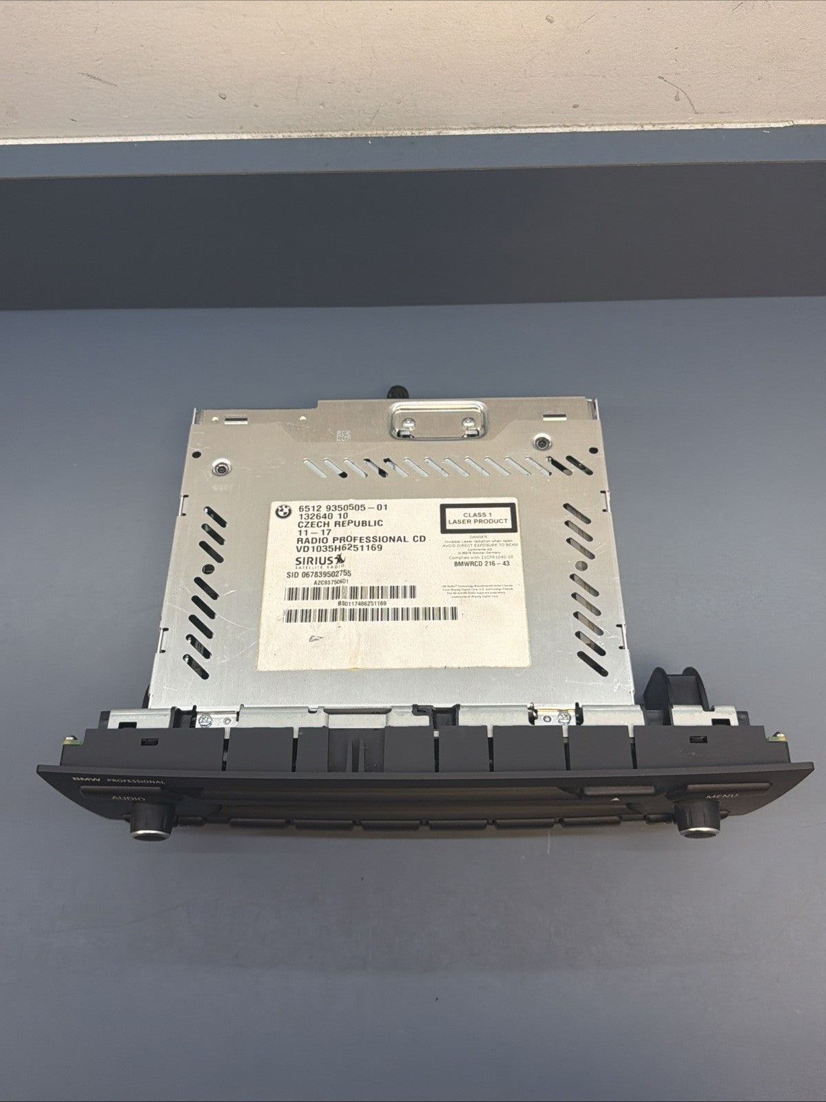 2010-2013 BMW E84 X1 Radio Receiver AM FM CD WIth Satellite 9350505 OEM