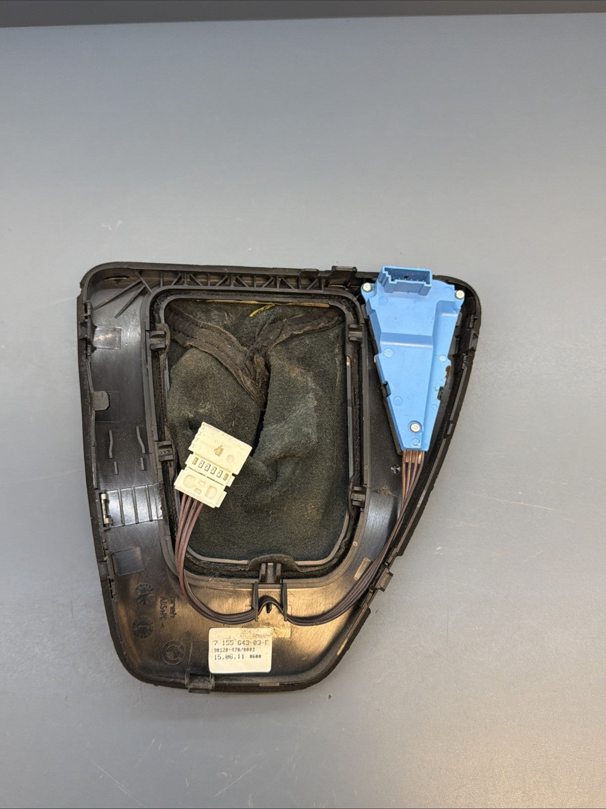 2007-2013 BMW E90 E92 E93 328i Automatic Gear Shifter Trim Bezel 7155643 Oem