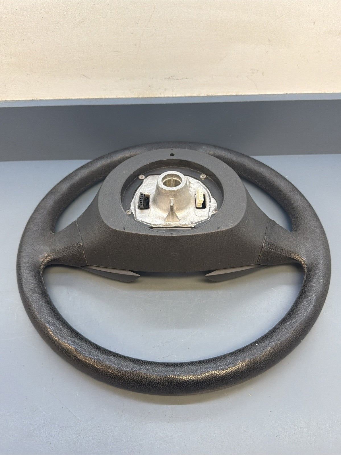 BMW OEM E60 525I STEERING WHEEL LEATHER BLACK 6953322