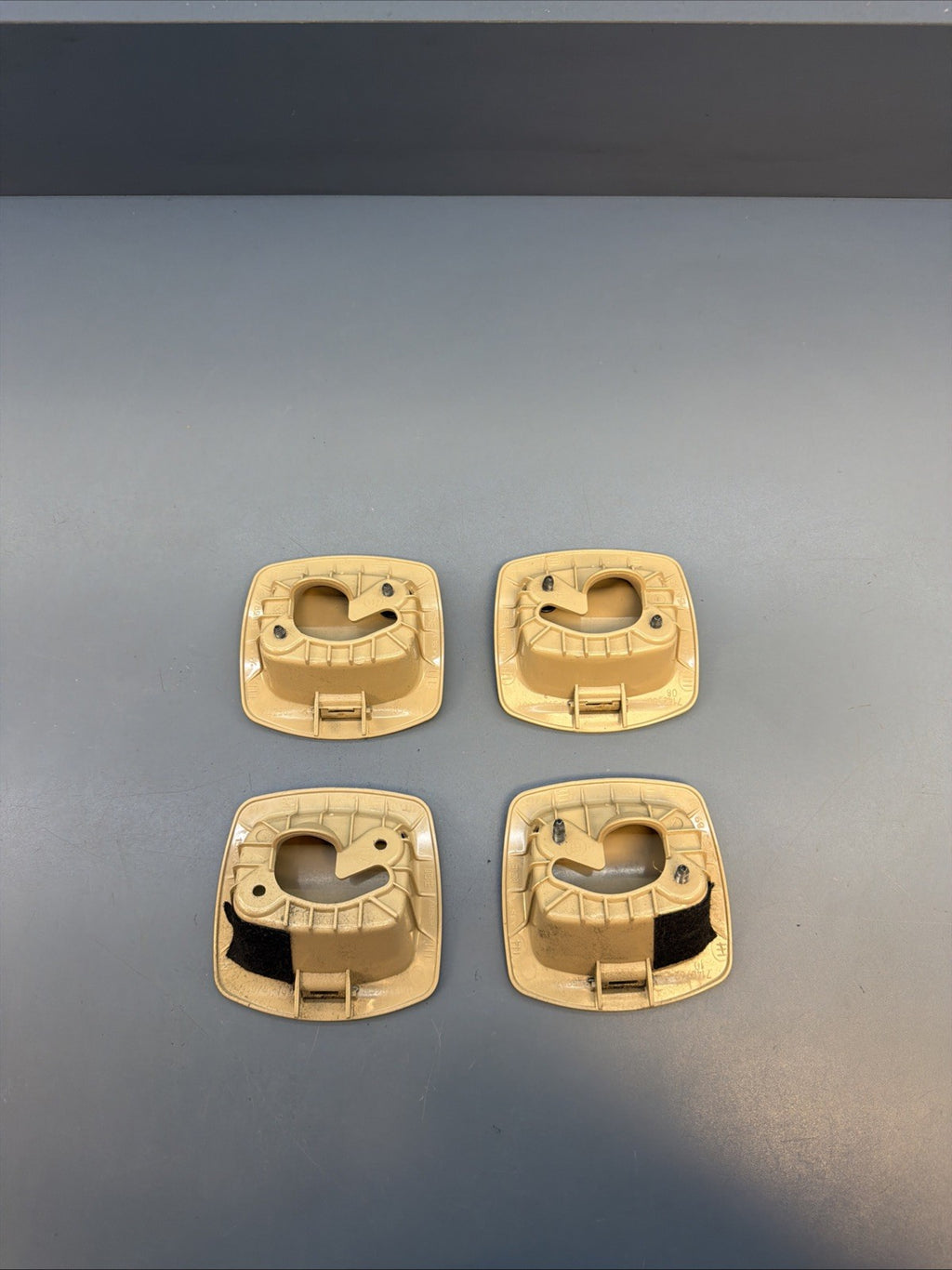 Cargo Cover BMW E91 Touring Holder Hook Partition Net Trunk Beige 7140761