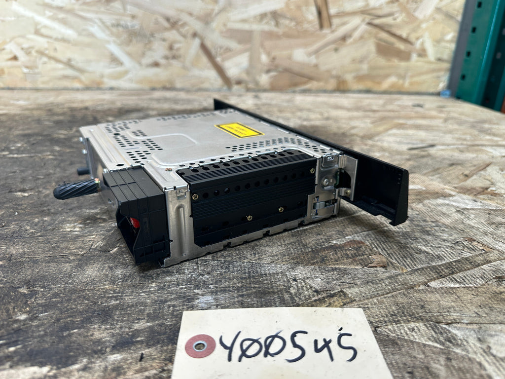 BMW 95-06 E39 E53 5 SERIES X5 DASH BUSINESS AUDIO RADIO CD PLAYER OEM 6943433