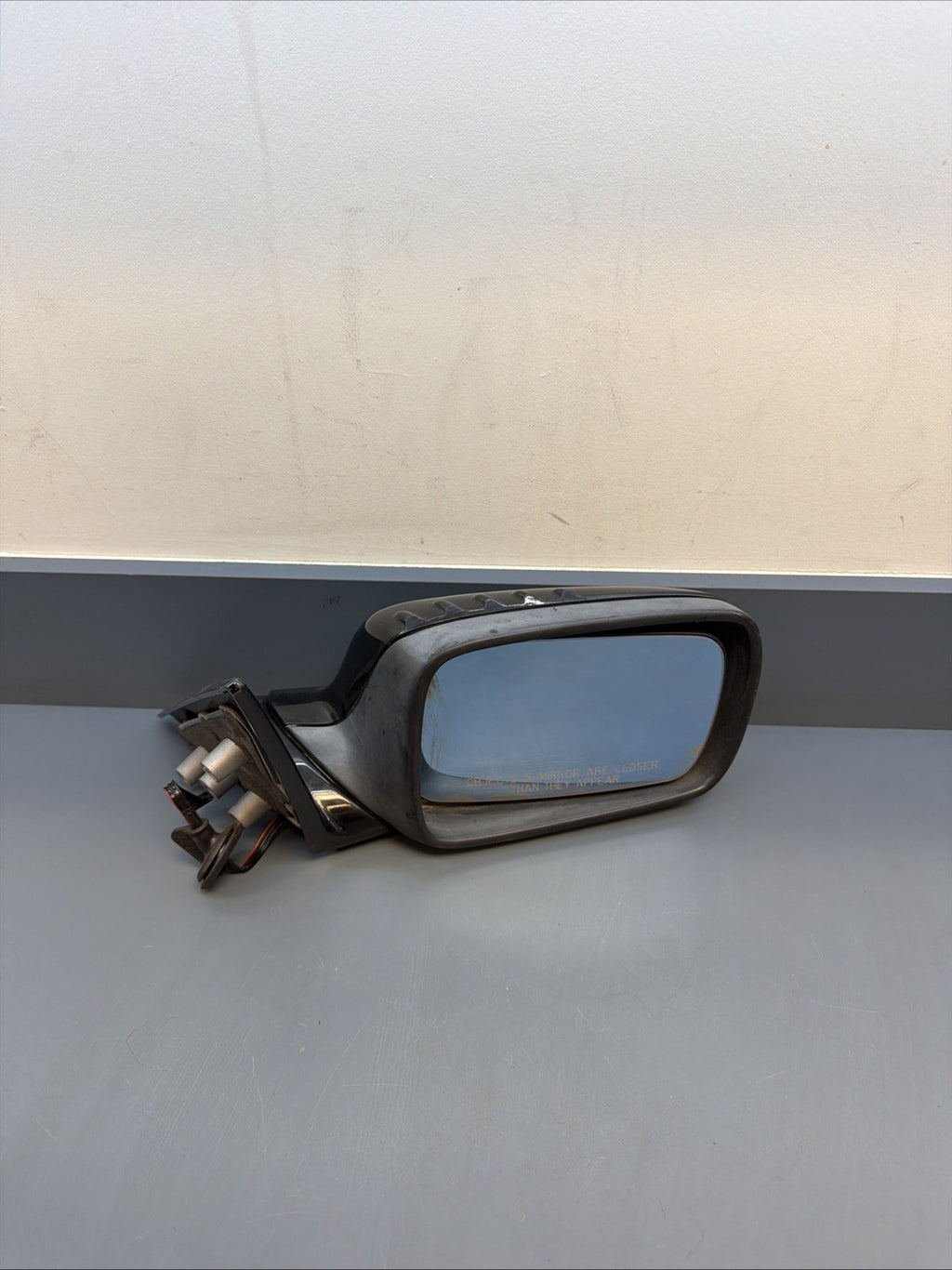 04-06 BMW E46 325Ci 330Ci Right Door Mirror Assembly 41-3322-412 OEM