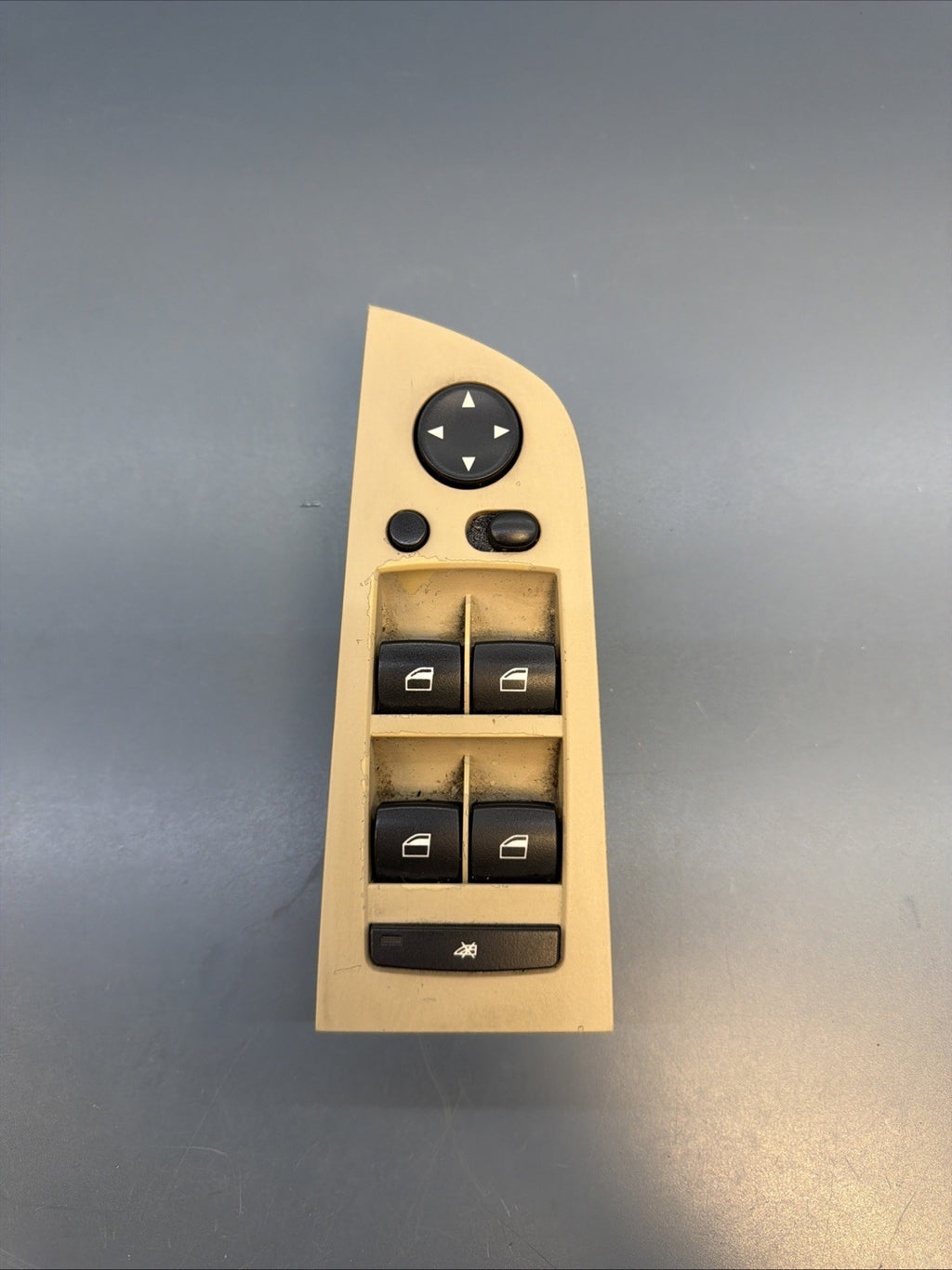 06-11 OEM BMW E90 328i 335i Left Driver Side Main Master Window Control 6948634