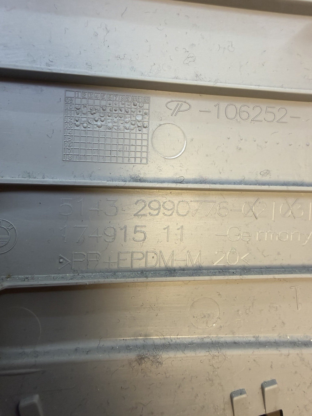 BMW X1 E84 Trim B Pillar Cover Upper Trim 2990775 2990776 SET OF 2 GRAY