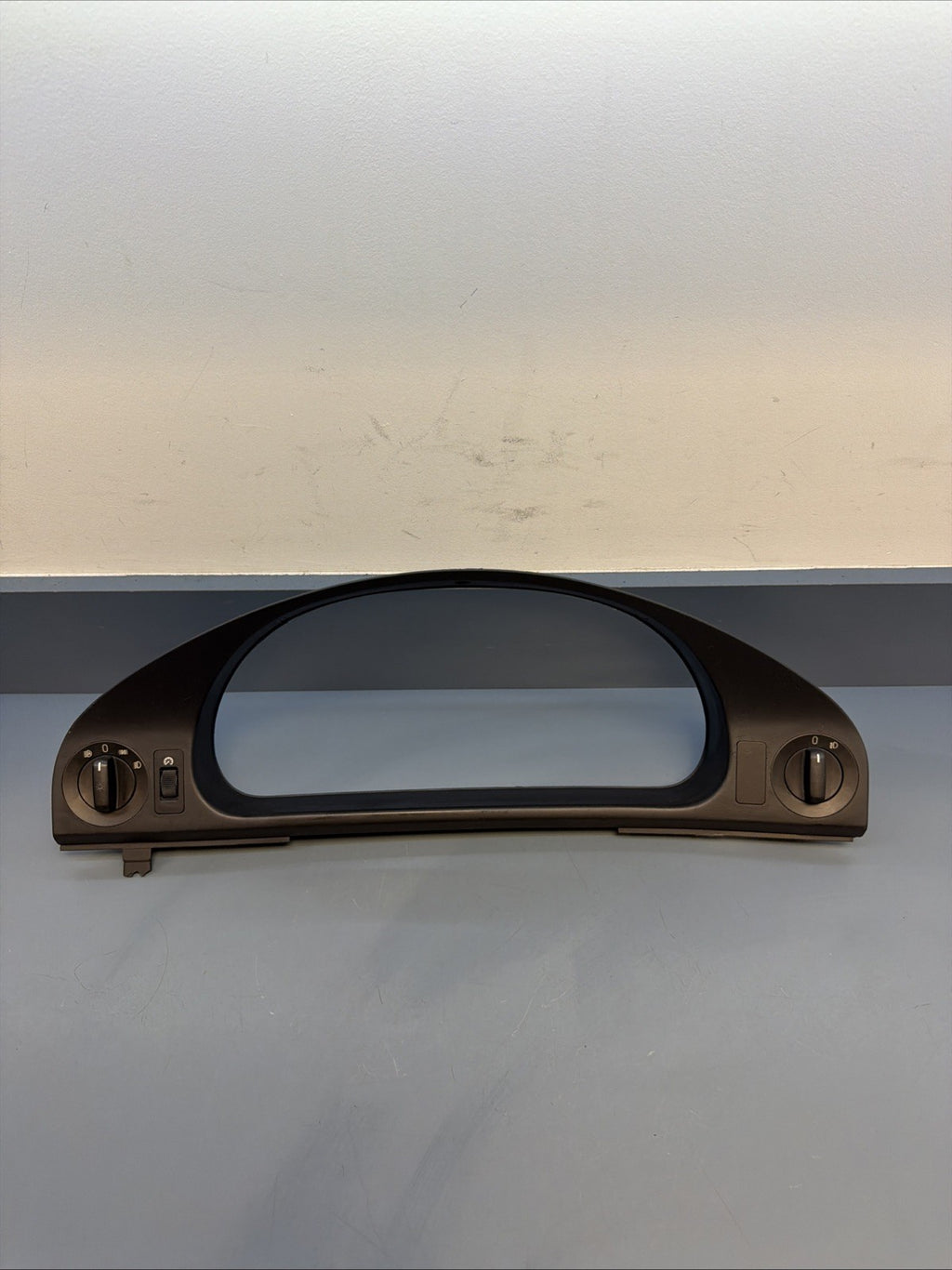 97-03 BMW E39 5 SEREIS Speedometer Cluster Trim Bezel w/ Switches Black 8159735