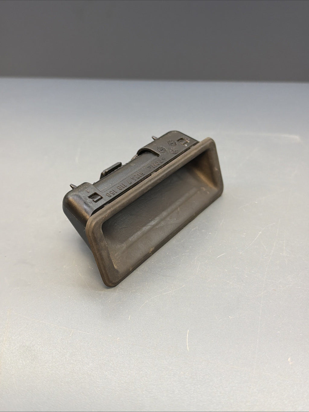 For BMW E60 E90 E91 E92 Trunk Handle Lid Lock Release Switch 51247118158 7118158