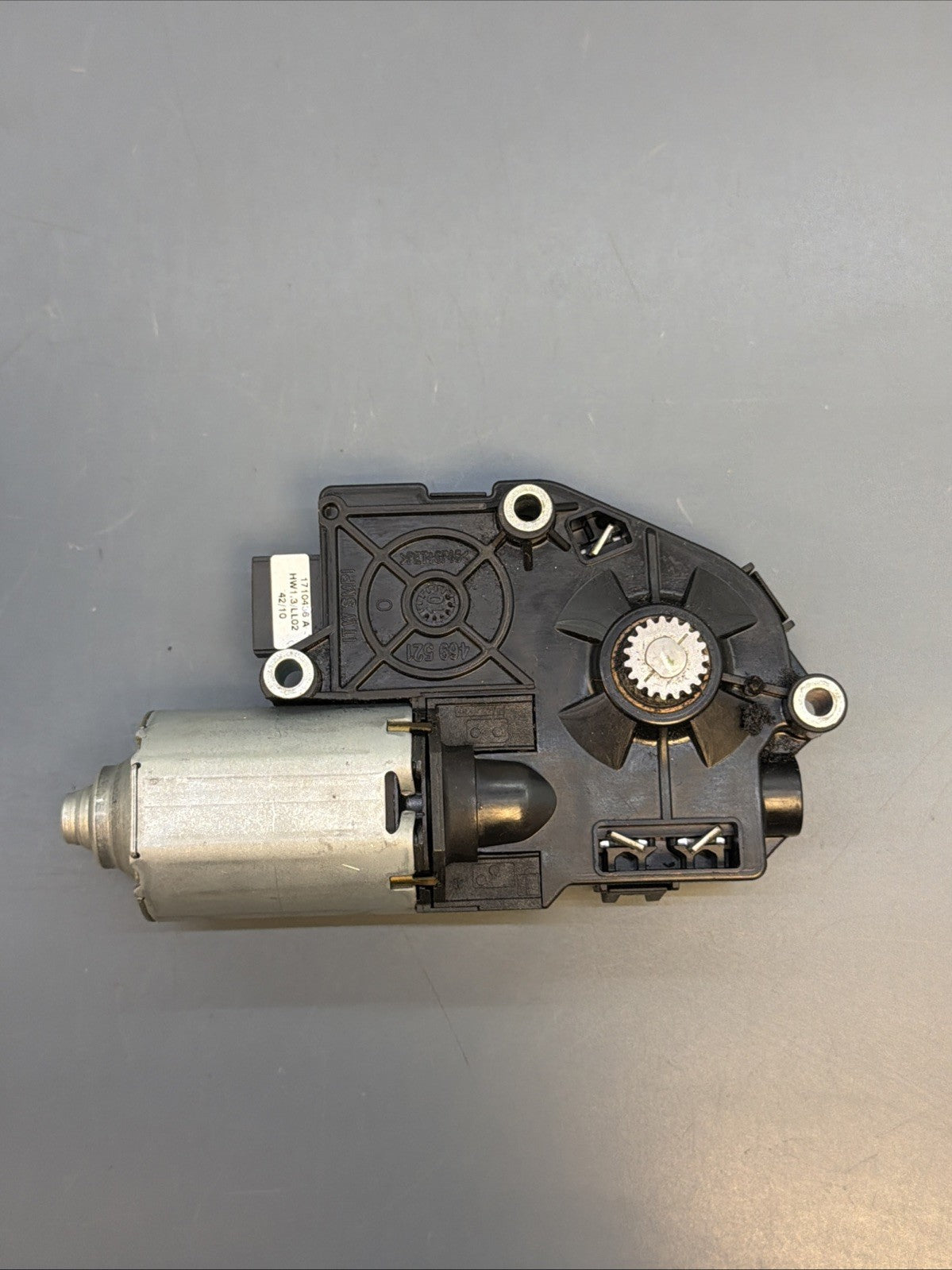 07-13 OEM BMW E90 E92 328 335 M3 Upper Sunroof Moon Roof Motor Unit 7193398