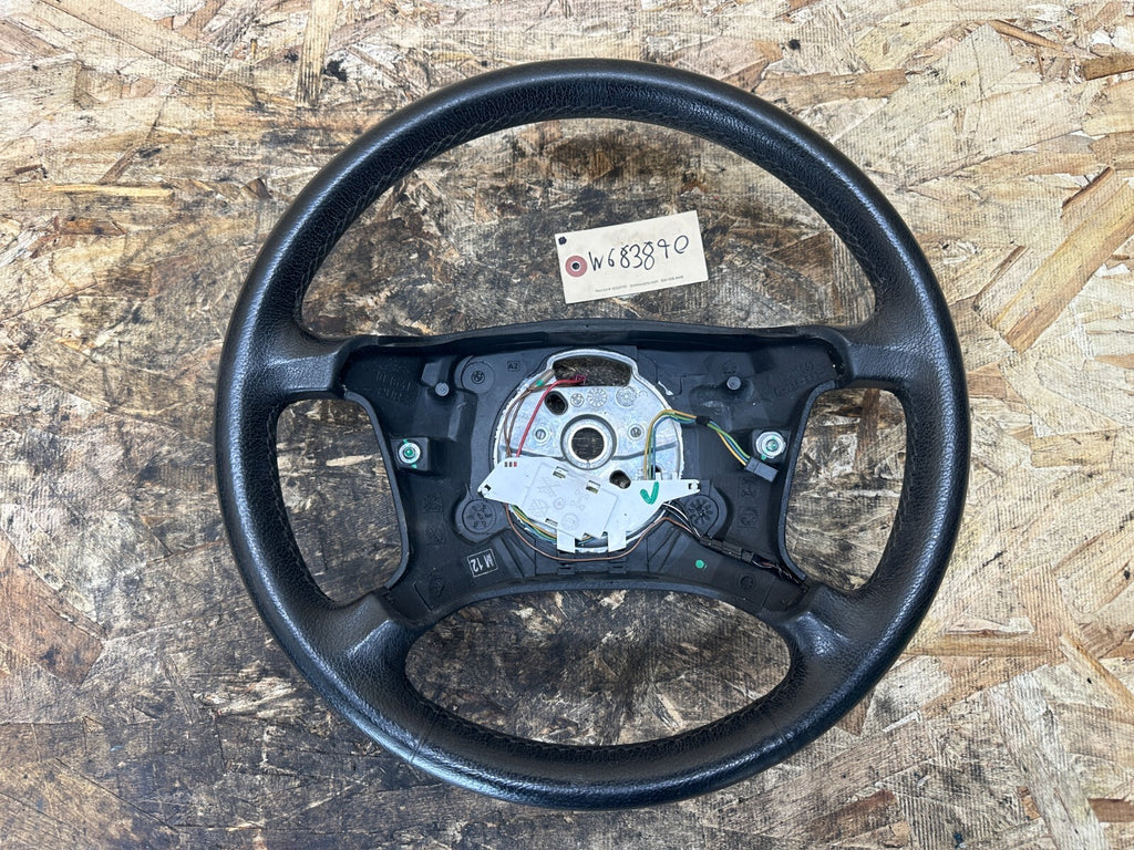 BMW 2003-2006 E83 X3 LEATHER STEERING WHEEL OEM 3411963/3426317