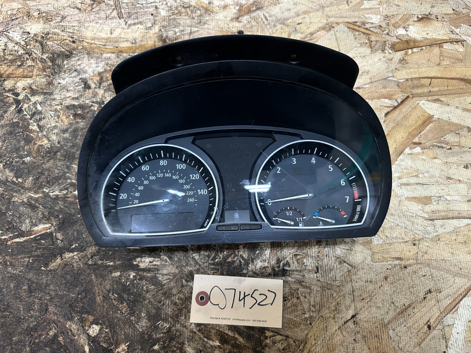 BMW 2003-2006 E83 X3 SPEEDOMETER INSTRUMENT CLUSTER MPH OEM 3416120