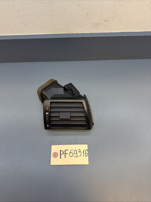 01-06 BMW E46 325 328 330 M3 RIGHT PASSENGER DASH AC AIR VENT GRILL OEM 8361898