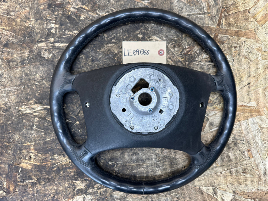 BMW 94-02 E36 E36/7 3 SERIES Z3 323i BLACK LEATHER STEERING WHEEL OEM 4385E361