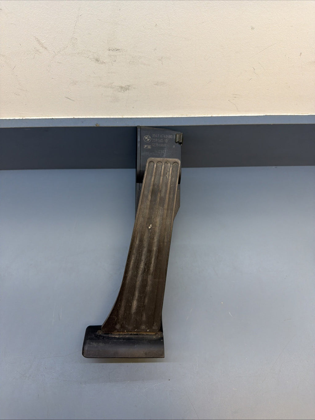 BMW E46 325 330 E39 E53 X5 530i 528i ELECTRIC ACCELERATOR GAS PEDAL 6762480