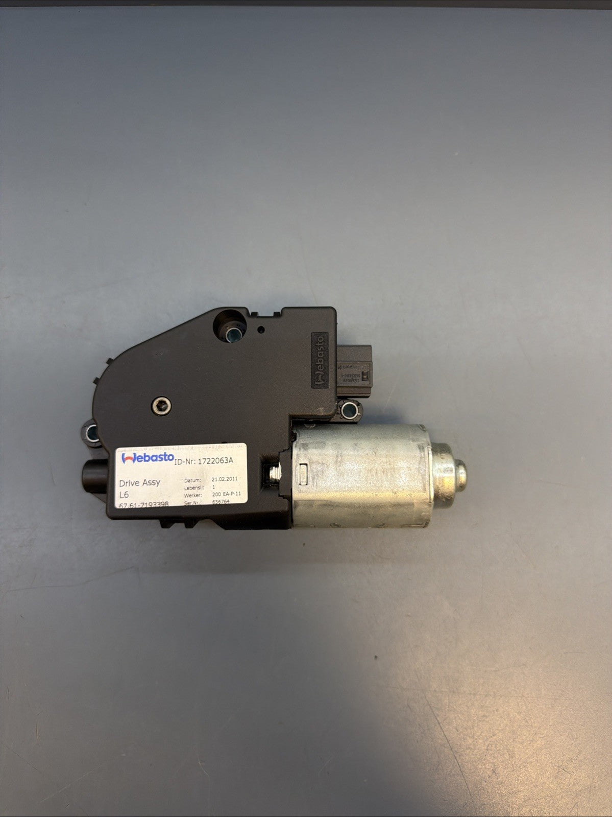08-13 BMW E82 E90 E91 E92 SUNROOF MOTOR 67617193398 GENUINE OEM