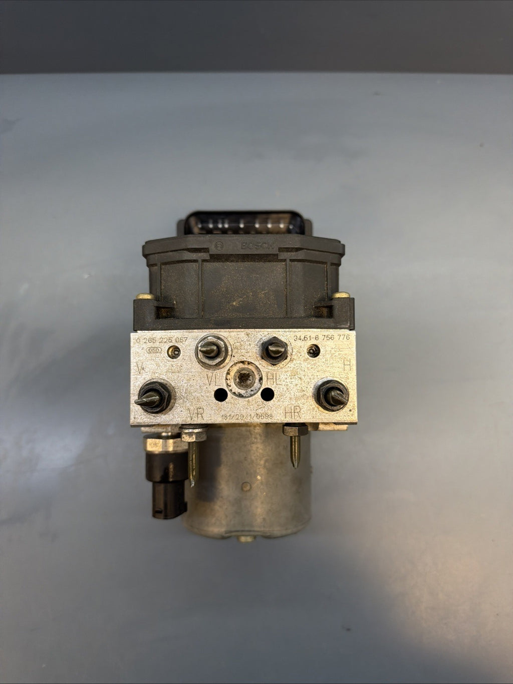 BMW E46 3 series 2.5xi 3.0xi ABS PUMP BRAKE ECU CONTROL DSC HYDRAULIC 6756776