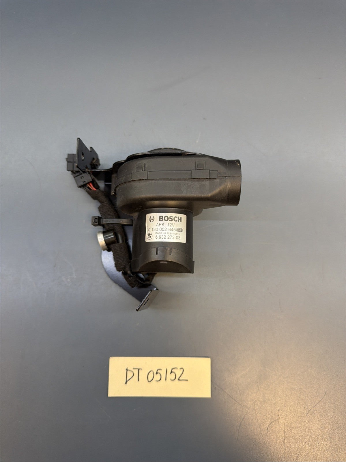 2006-2008 BMW 750 Li Cooling Fan Module OEM 6932273-03