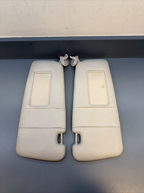 00–05 BMW E46 325i Right & Left Light Sun Visor Mirror Leather Set OEM 6905983