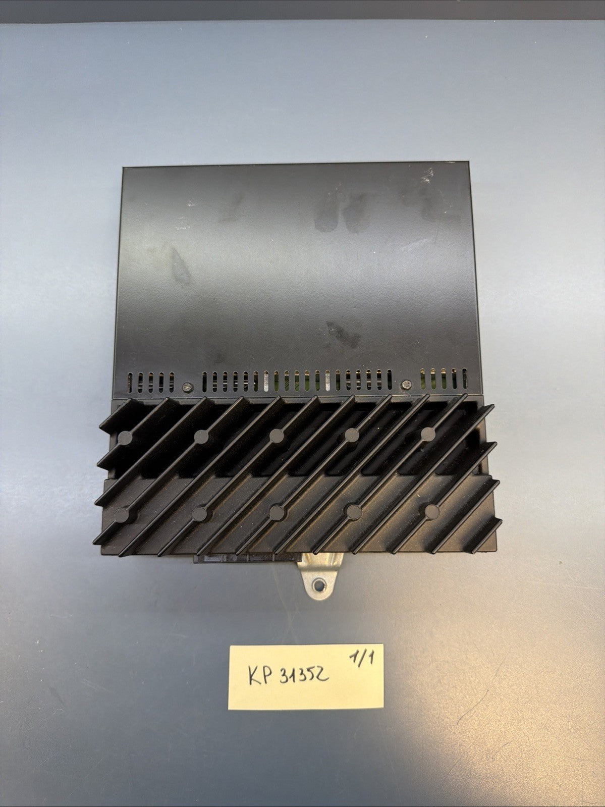 BMW 2006-2012 E90 E9X RADIO AUDIO AMPLIFIER OEM 6960925
