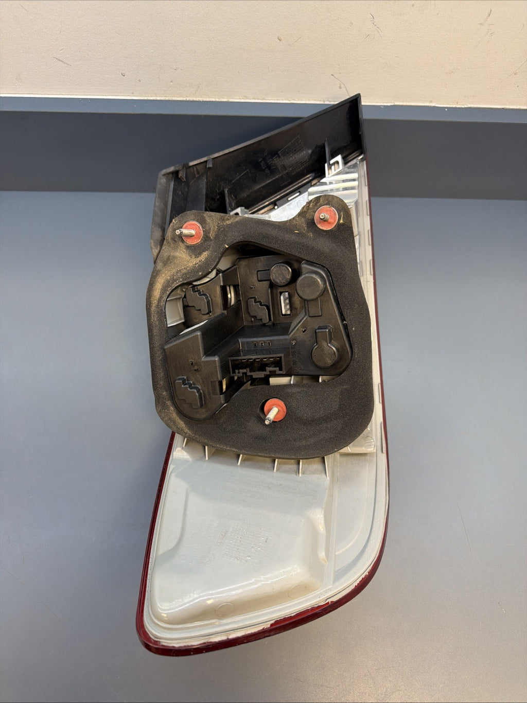 07-10 BMW E92 Coupe Right Side Outer Tail Light Taillight Lamp Pre-LCI 7174404