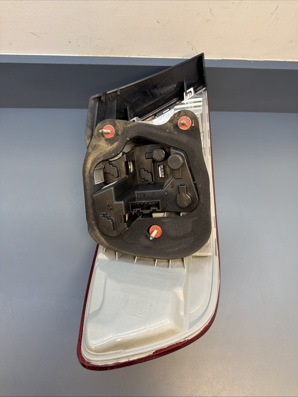07-10 BMW E92 Coupe Right Side Outer Tail Light Taillight Lamp Pre-LCI 7174404