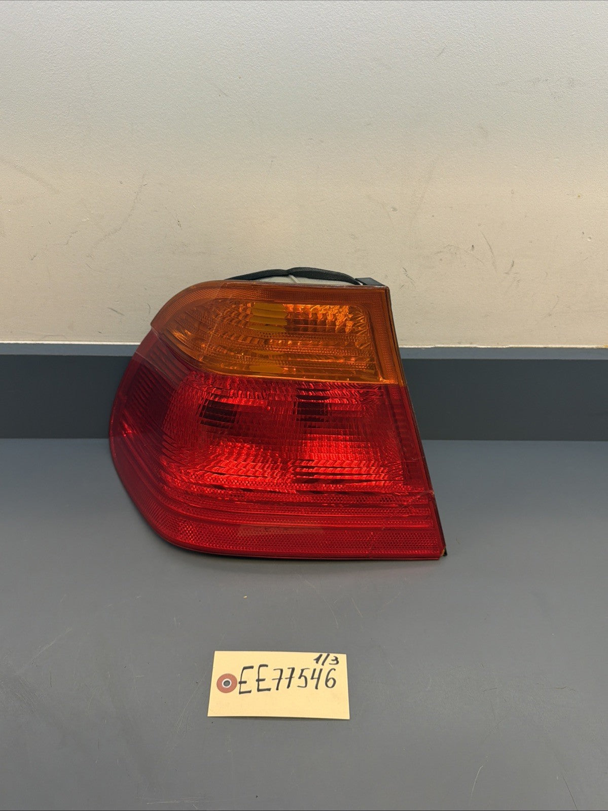 99-01 BMW 325I E46 TAIL LIGHT TAILLIGHT LEFT DRIVER SIDE 8364921 *READ*