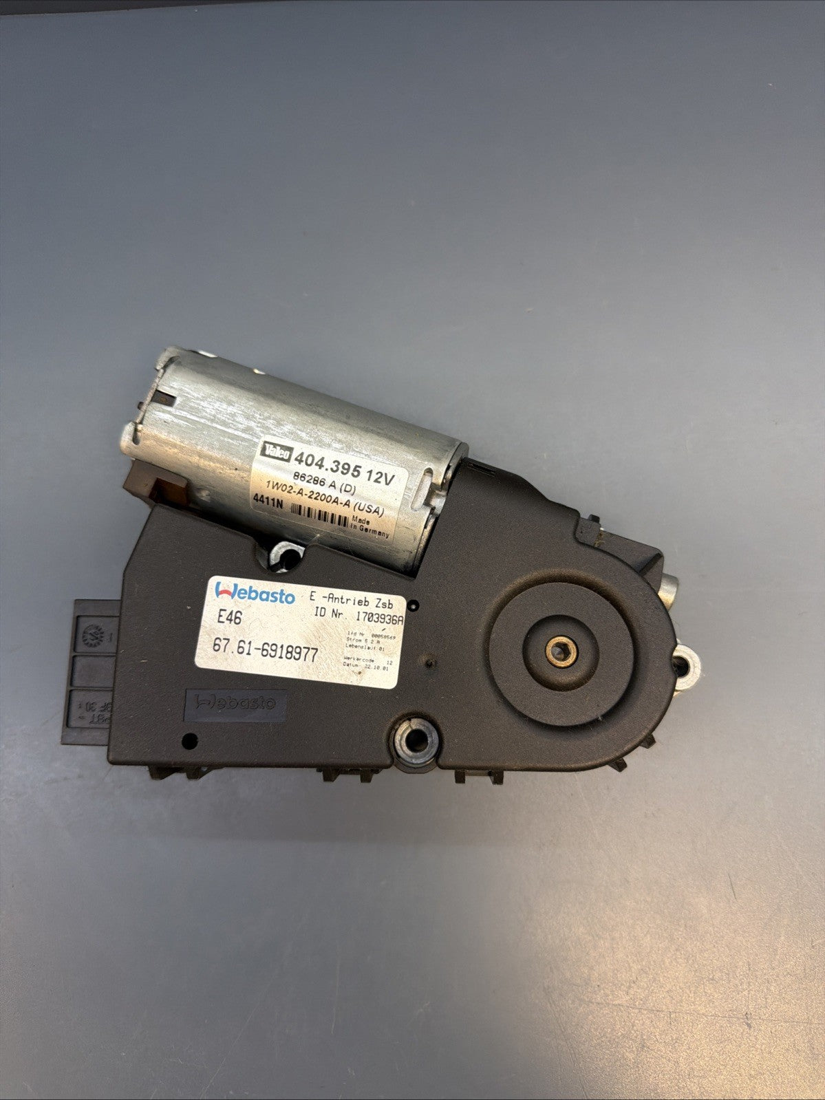 2001-2006 BMW E46 M3 3 SERIES ROOF SUNROOF MOTOR MODULE 6918977