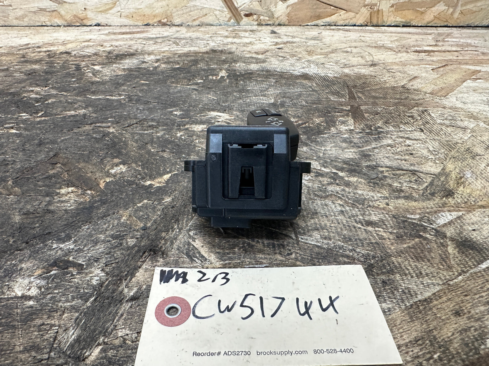 BMW 01-10 E60 E63 5/6 SERIES WHEEL COLUMN TURN SIGNAL STOCK SWITCH 6951349