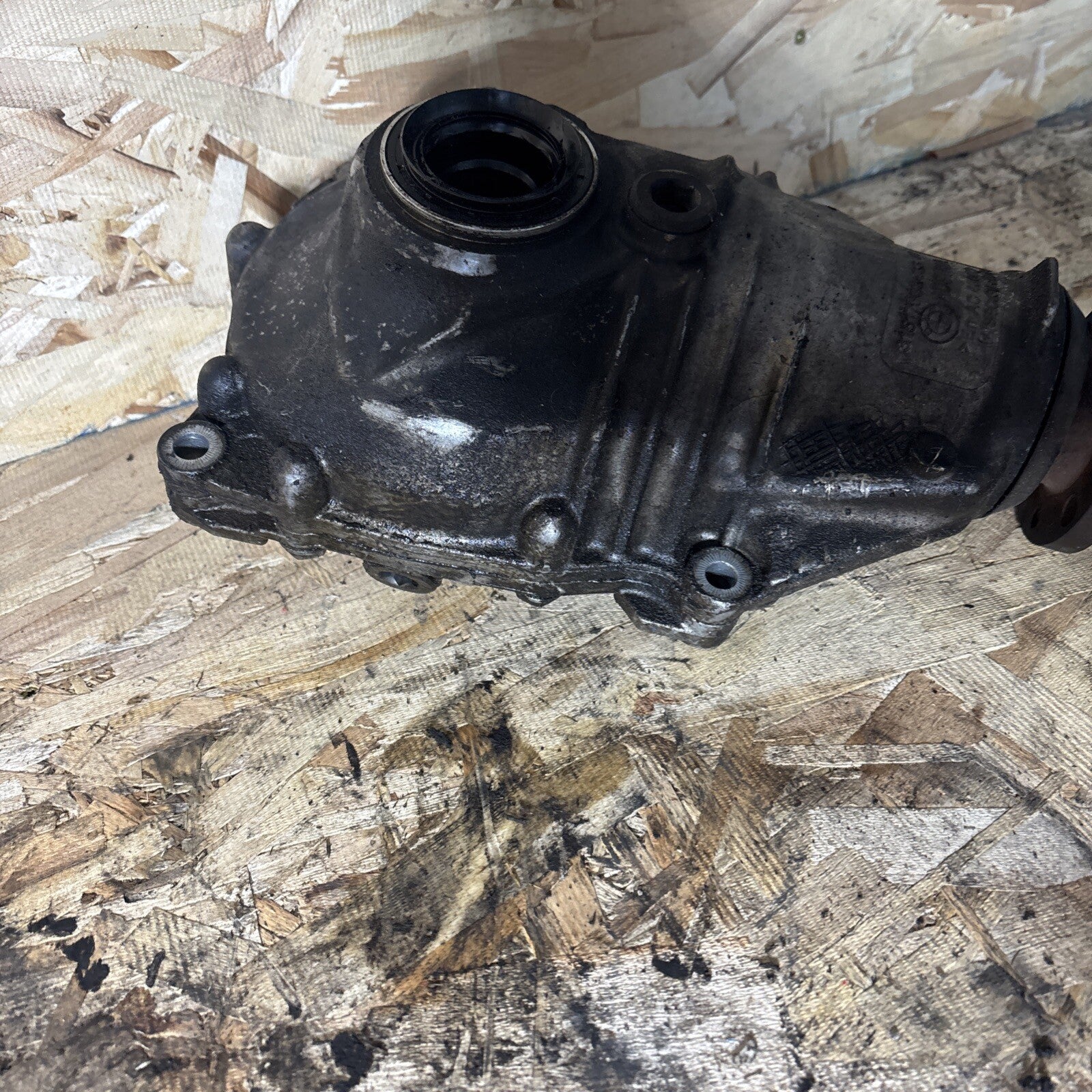 Front E92 335 Differential Carrier Final 3.46 Drive AWD Diff OEM BMW 7533435