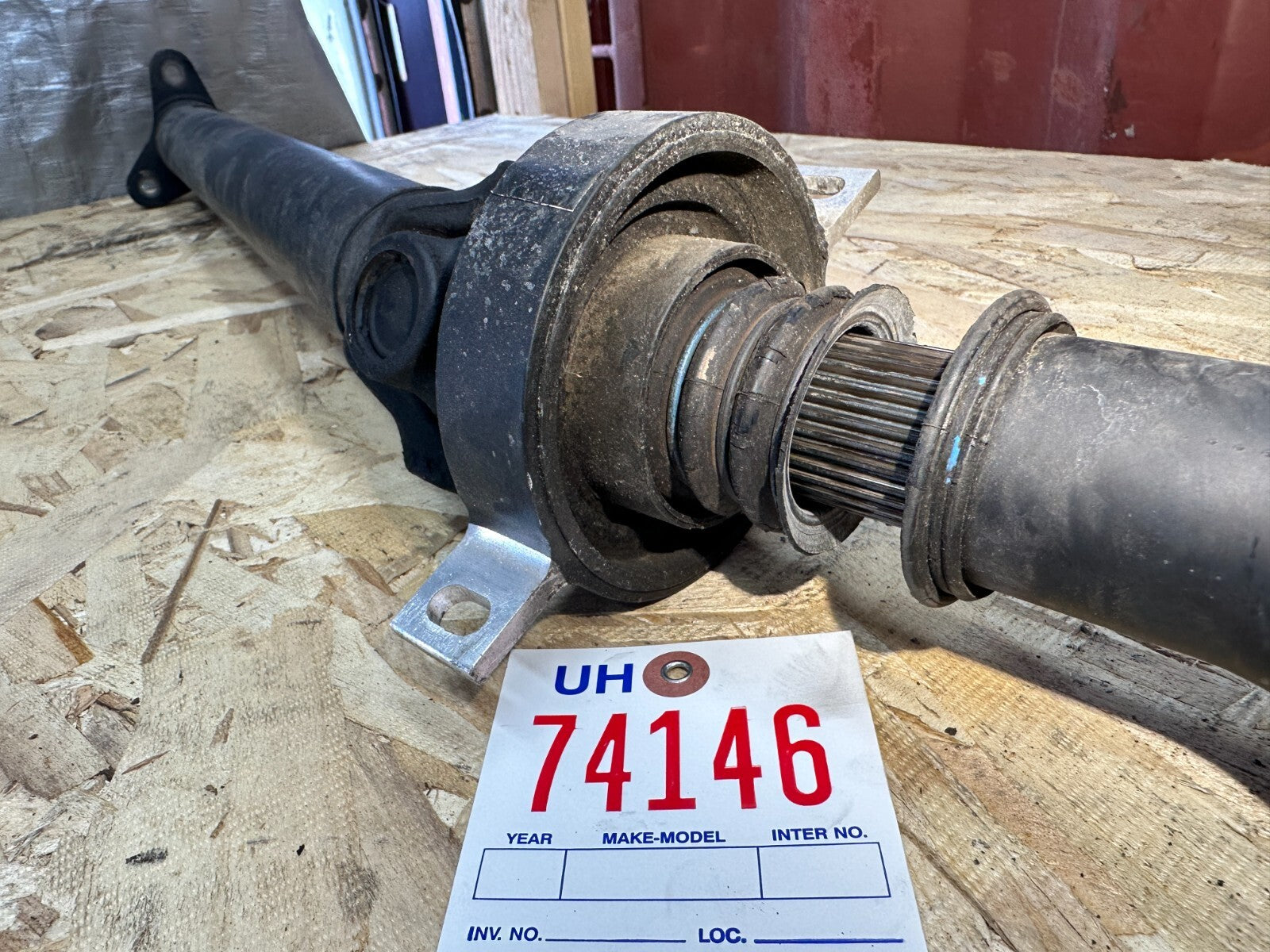 OEM BMW REAR DRIVESHAFT FITS AUTOMATIC 09-17 F10 F11 535i 7614688