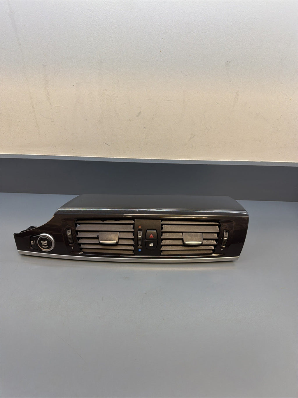 2011-2017 BMW X3 F25 Center Dash Air Vent Engine Start Stop Button OEM 9184742