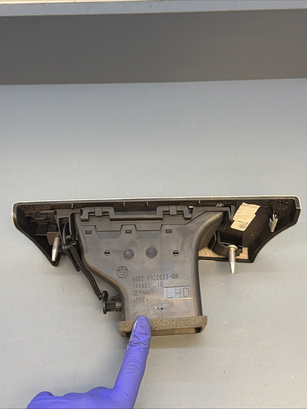 BMW OEM E90 E91 front driver left air vent brushed aluminum silver trim 6922633