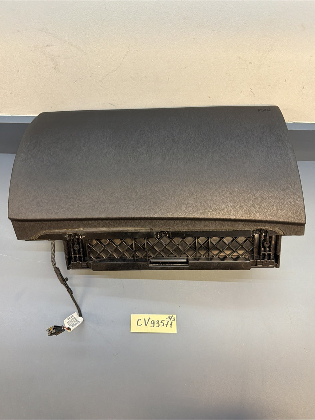 07-10 BMW M6 E64 E63 DASH GLOVE BOX STORAGE COMPARTMENT 7130884 OEM