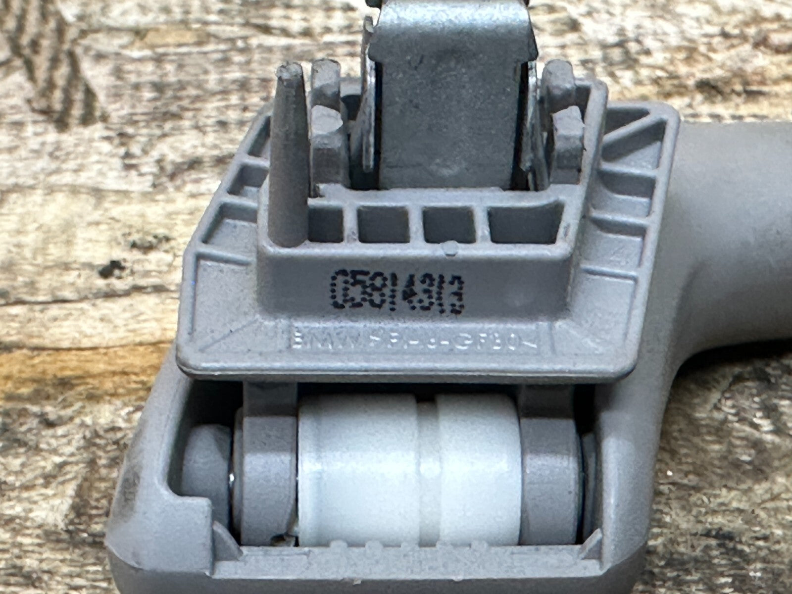 BMW 2012-2019 F30 LIGHT GRAY GRAB HANDEL SET OF 4 OEM