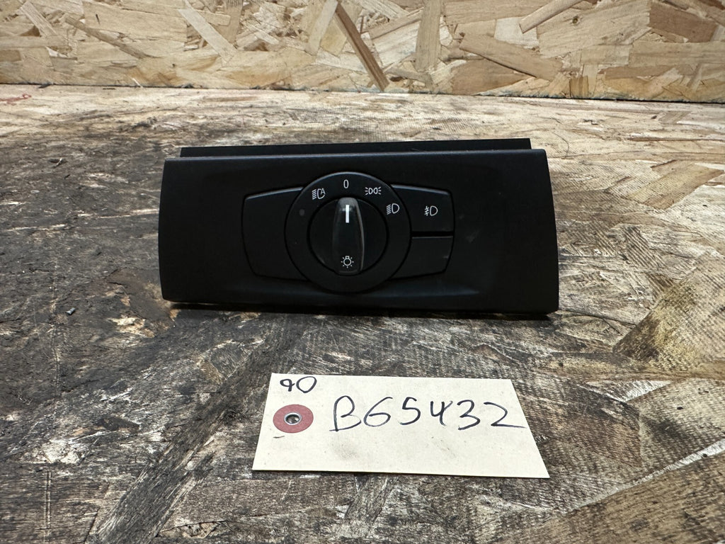 BMW 06-13 E9X 3 SERIES HEADLIGHT FOG LIGHT CONTROL SWITCH BLACK OEM 6938864