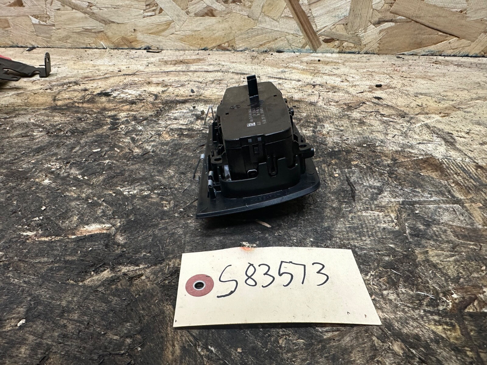 BMW F30 2012-2019 HEADLIGHT CONTROL MODULE BLACK OEM BMW 9265297