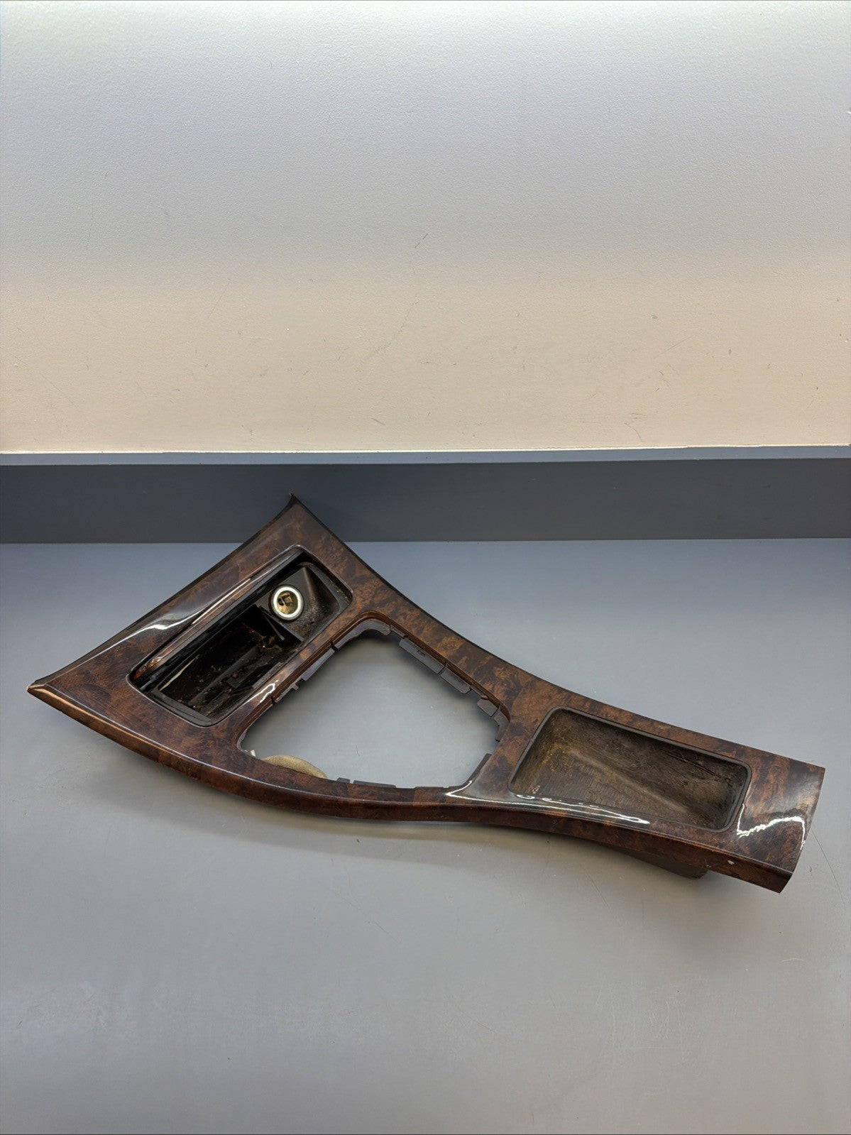 06-13 BMW E90 E92 330d 335i Centre Console Trim Ashtray 7078571 OEM IDRIVE