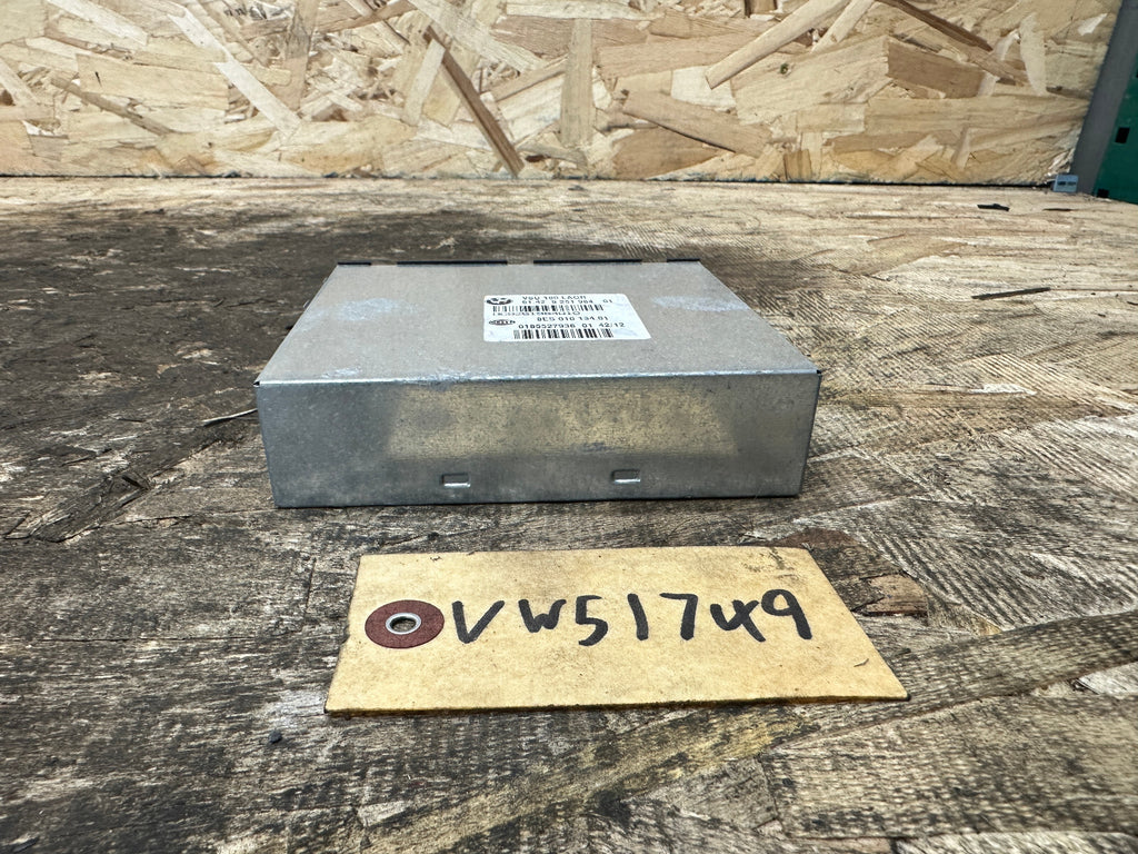 BMW 10-17 1 3 5 6 SERIES X3 VOLTAGE CONVERTER CONTROL MODULE OEM 9251984