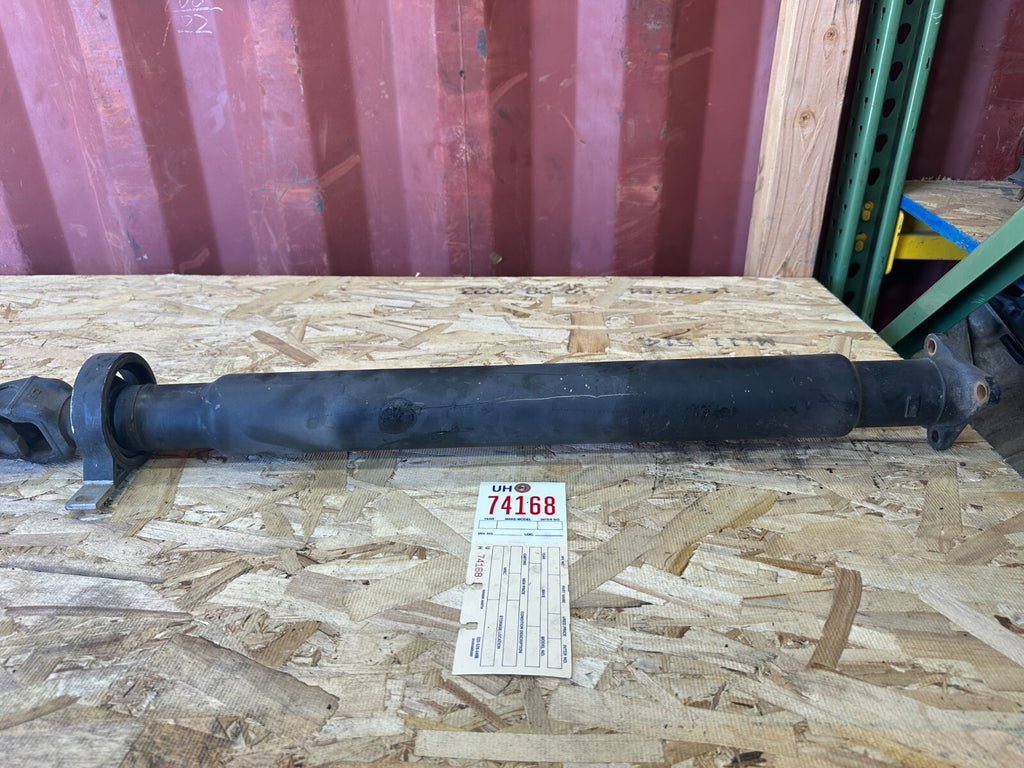 OEM BMW REAR DRIVESHAFT FITS AUTOMATIC 01-10 E60 E61 525 530 7573575