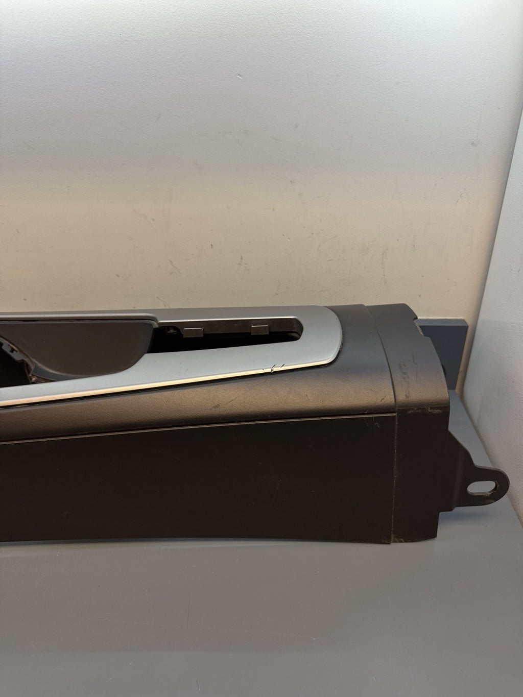 03-08 BMW E85 E86 Z4 Center Console Base Silver Trim Panel Cover OEM 7053115