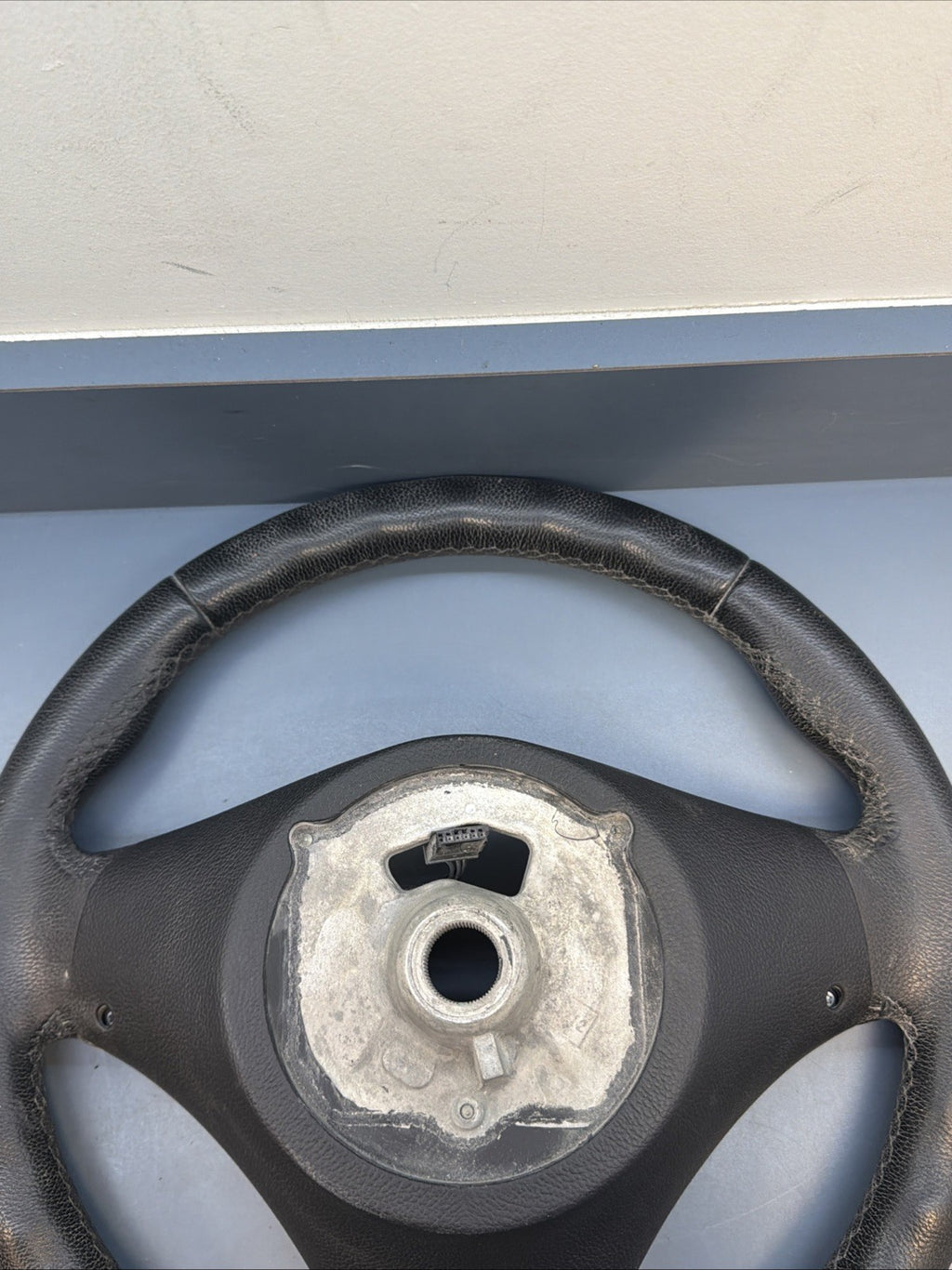 07-11 OEM BMW E82 E90 E92 E93 X1 328 335 Sport Leather Steering Wheel 6772147
