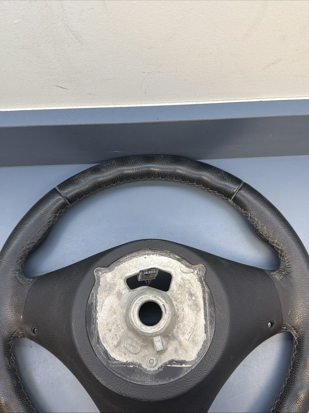 07-11 OEM BMW E82 E90 E92 E93 X1 328 335 Sport Leather Steering Wheel 6772147