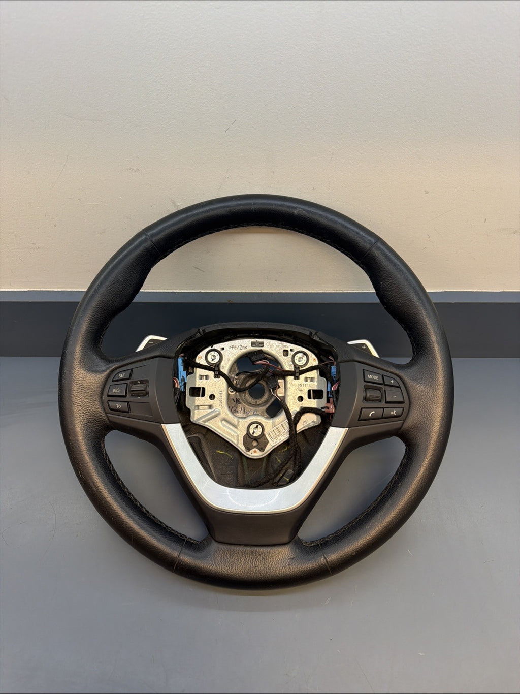 BMW 2011-2017 F25 X3 BLACK LETHER STEERING WHEEL HEATED SPORT OEM 2406058