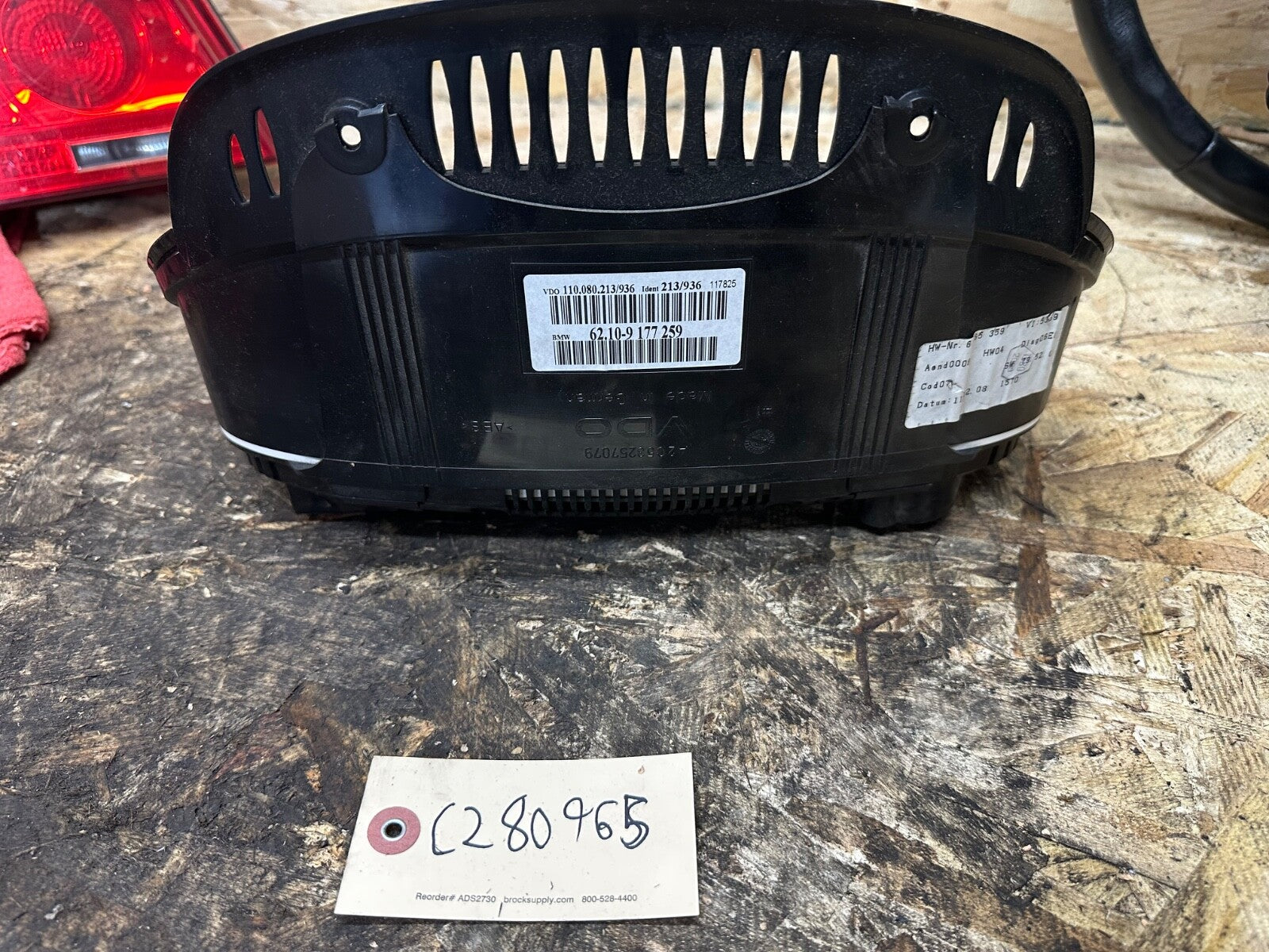 BMW 2004-2010 E60/E61 LCI SPEEDOMETER GAUGE PANEL MPH OEM BMW 6965359