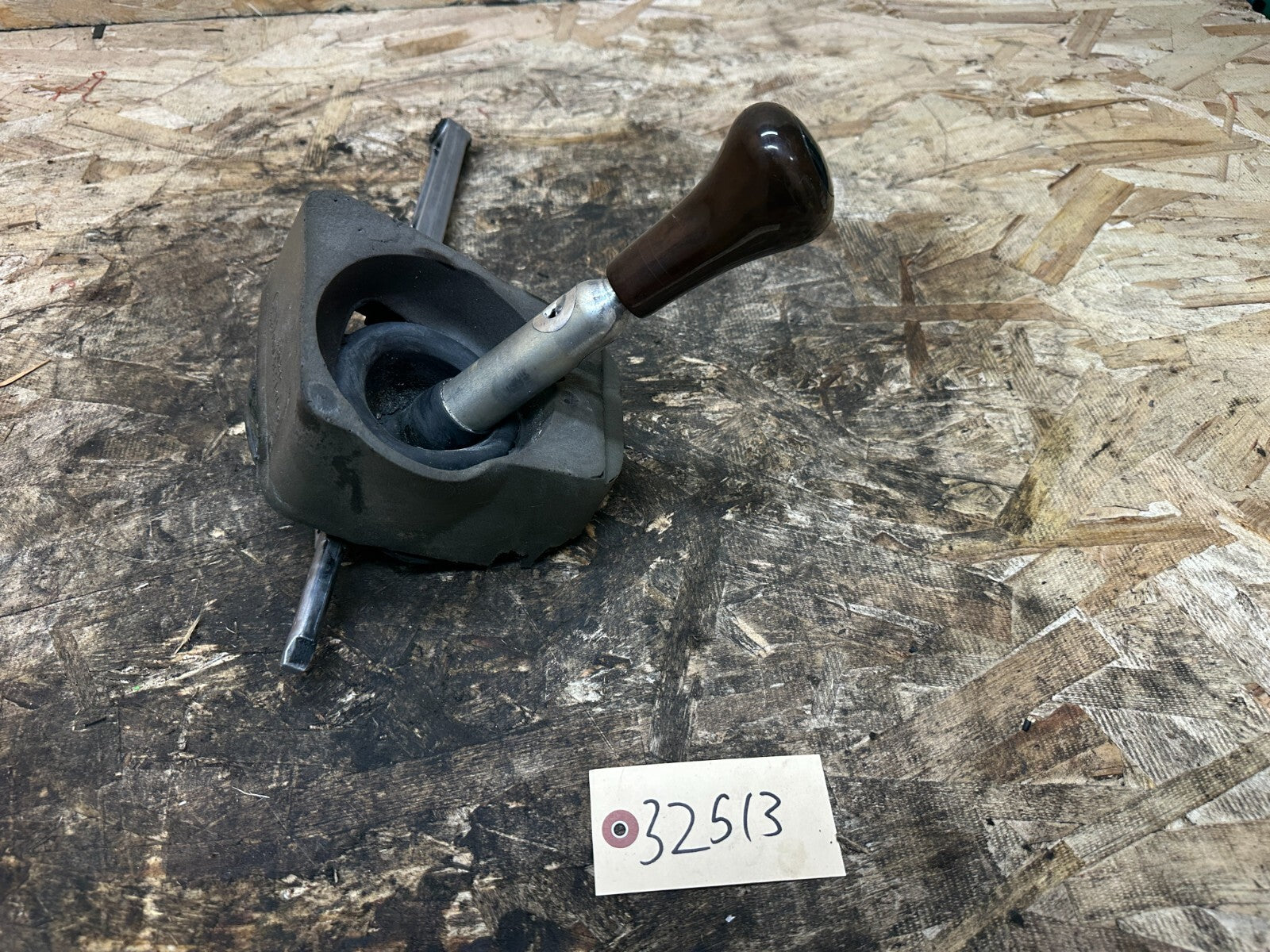 BMW 99-05 E46 3 SERIES MANUAL SHIFTER ASSEMBLY + BURLED WOOD KNOB OEM 1434100
