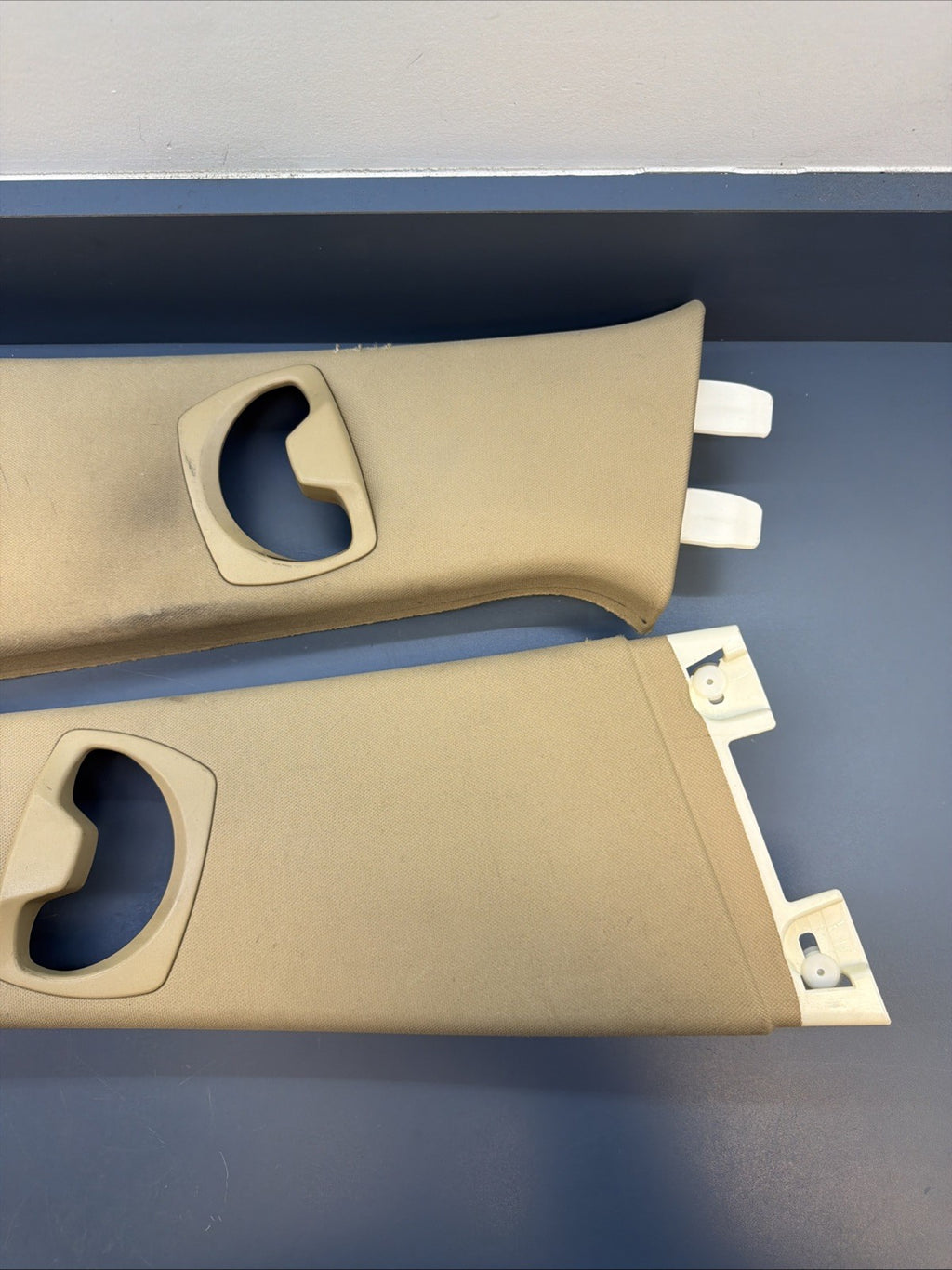 07-11 BMW 335i 328i E91 Left & Right Upper Door Seatbelt B Pillar set 7058335/36