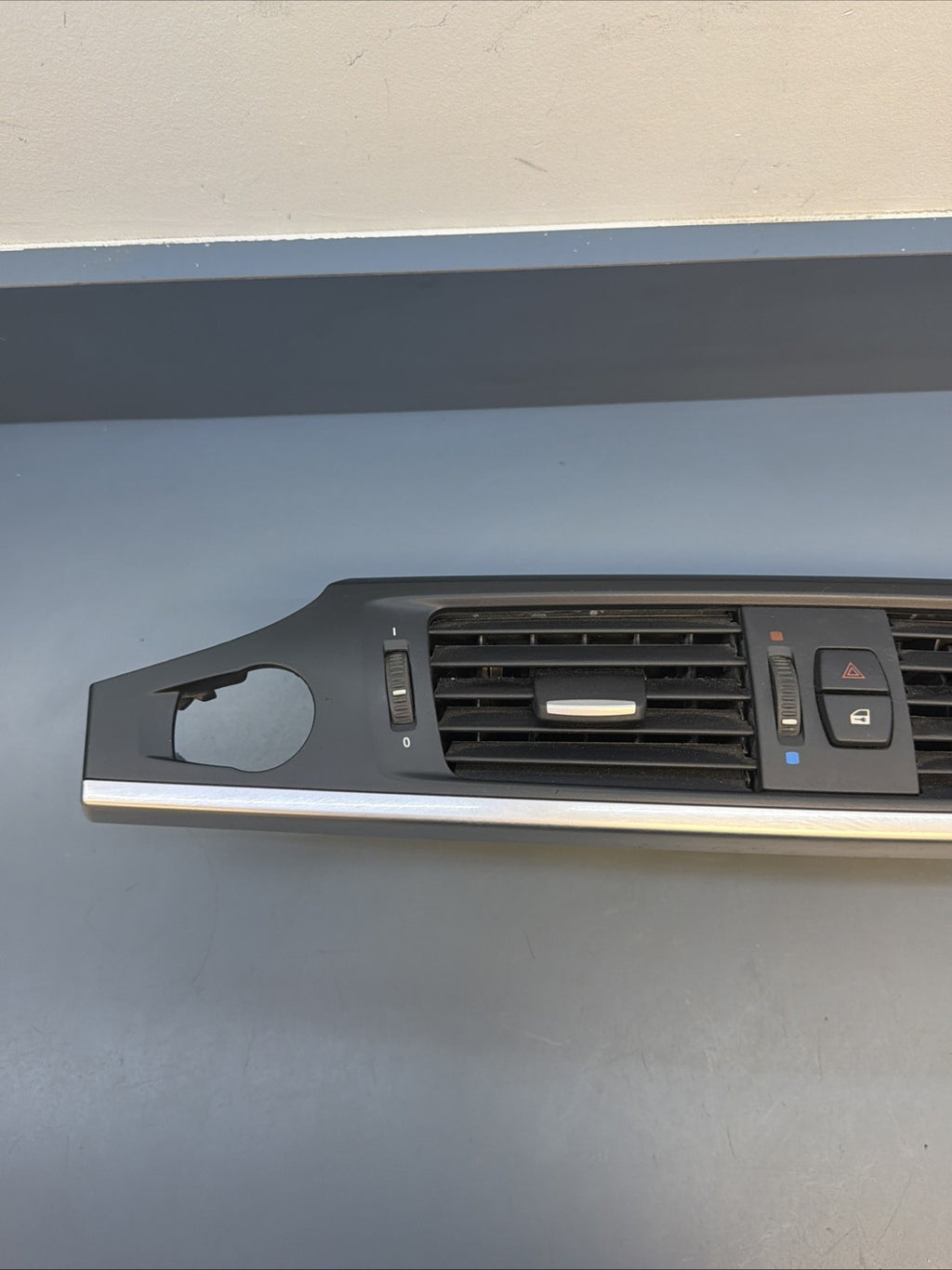 2011-2017 BMW X3 F25 Center Dash Air Vent Engine Start Stop Button OEM 9184742