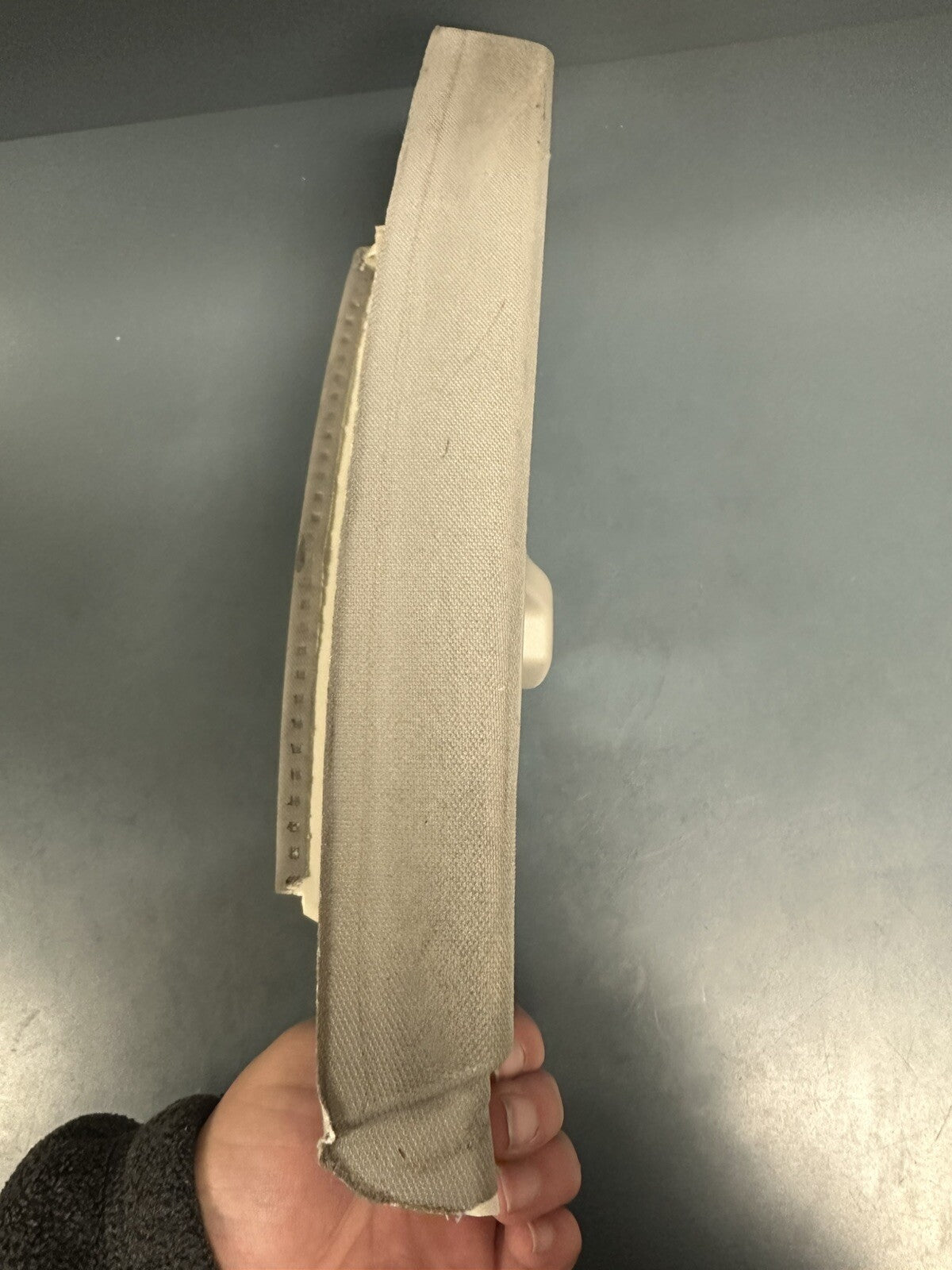 BMW E92 RIGHT PASS SIDE B PILLAR MIDDLE POST COVER TRIM PANEL OEM GRAY 7117470